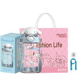 Чашка пластиковая hello kitty kuroimi 650ml Sanrio, красный