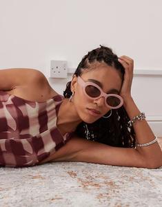 Солнцезащитные очки Reclaimed Vintage bubble oval в розовой оправе