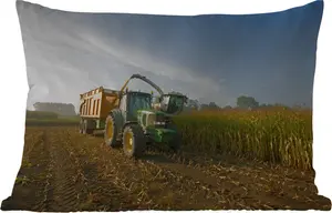 Подушка для улицы - Трактор - Прицеп - Кукуруза - Зеленый - Загородный - 50 x 30 см - Устойчива к погодным условиям - Подушка для отдыха - Подушка для дивана - Украшение для гостиной MuchoWow
