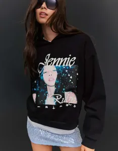 Черное худи с рубиновым принтом Bershka Jennie