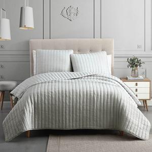 Riverbrook Home Moonstone Комплект одеял и накладок из 3 предметов, цвет Light Gray