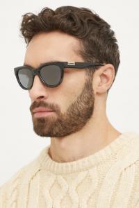 Солнцезащитные очки Gucci, черный