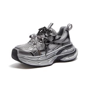 CAMEL Амортизирующие противоскользящие износостойкие низкие массивные кроссовки женские серые/металлик/черные (с флисовой подкладкой), цвет Gray/Gunmetal/Black (Fleece-Lined)