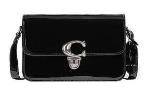 Студийная кожаная коровья маленькая квадратная сумка, через плечо, на плечо женская черная COACH