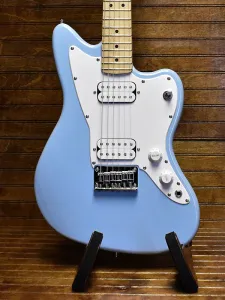 Squier Mini Jazzmaster HH Дафни Блю