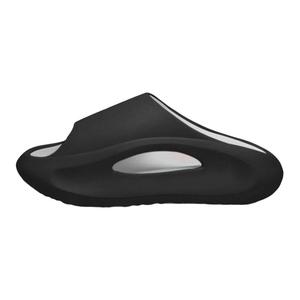 Sportful Мужские массажные слайдеры с устойчивостью к истиранию и быстрой сушкой черные, цвет Black