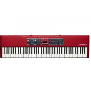 Nord Piano 5 с 88 клавишами и тройным сенсорным механизмом для сцены