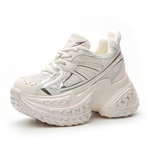 Туфли на платформе Floral Language противоскользящие износостойкие дышащие утолщенные низкие на подошве женские черные