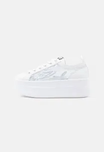 Кружевные кроссовки kobo signia с вышивкой Karl Lagerfeld, White