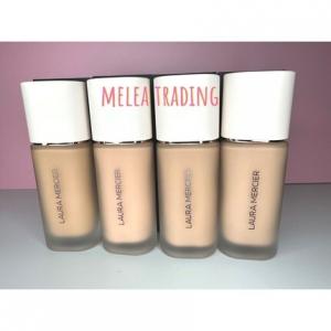 Настоящая невесомая совершенствующая основа Flawless Laura Mercier