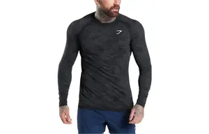 GYMSHARK Футболка мужская черная