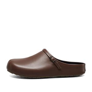 YEARCON Женские противоскользящие тапочки с закрытым носком коричневые, цвет Brown