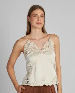 Женский кружевной топ с вышивкой и V-образным вырезом Alma en Pena, белый