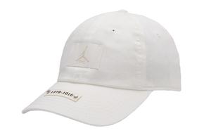 Хлопковая бейсболка мужская Nike, белый