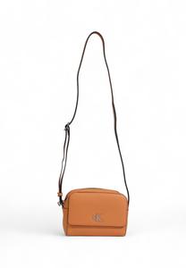 Сумка Calvin Klein на тонком ремешке, оранжевый