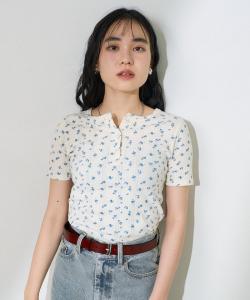 Футболка-поло с цветочным узором и перфорацией, модель 2025AW Freak'S Store, цвет Off White