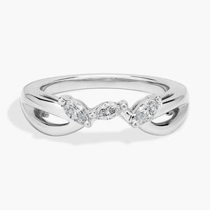 Кольцо Romantic Twist Marquise с изогнутым бриллиантом из платины (1/4 карата) Blue Nile