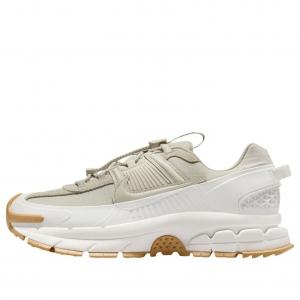 Кроссовки (WMNS) Nike Zoom Vomero 5 Roam 'Sail Light Stone'