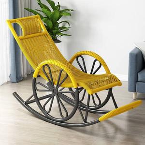 Fantasy Кресло-качалка из ротанга с колесами, модель golden round rims