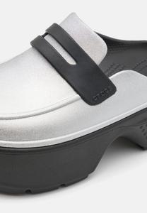 Мюли STOMP METALLIC LOAFER UNISEX Crocs, серебристого цвета