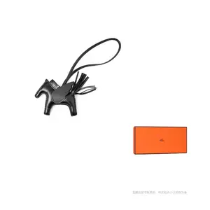 HERMES Кожаный кулон унисекс черный, Black