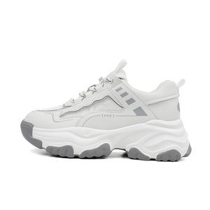 Женские противоскользящие износостойкие дышащие низкие массивные кроссовки QIAONAI бело-серые