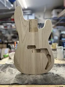 Madlad Instruments Ash V2 Precision Bass PBass стиль корпуса (изготовлен на заказ с гордостью в северном Техасе) - Неокрашенный