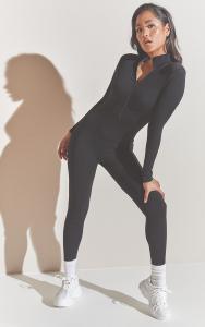 PrettyLittleThing Черный структурированный комбинезон с молнией в рубчик