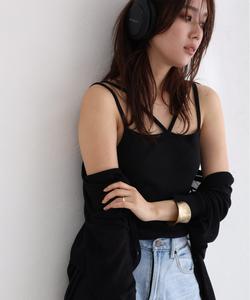 Топ с фрезерованными завязками спереди Pourvous, цвет Black