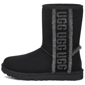 Ботинки короткие UGG с логотипом, черный