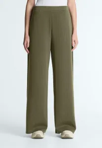 Прямые брюки с мягкой на ощупь тканью. Oysho, Mottled Dark Green