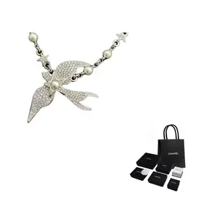 CHANEL 25S искусственное жемчужное ожерелье женское silver