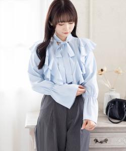 Блузка с бантом и оборками из лент [Новинка]