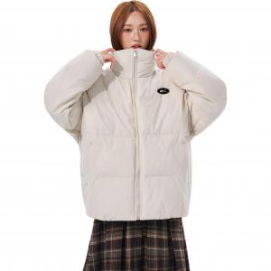Пуховик женский с воротником стойкой утепленный имитация двухсоставного пуховика WARRIOR, экрю (diy badge)