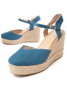 Сандалии Sisí синего цвета Montevita