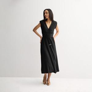 Миди-платье с завышенной талией для миниатюрных Nine West, черный