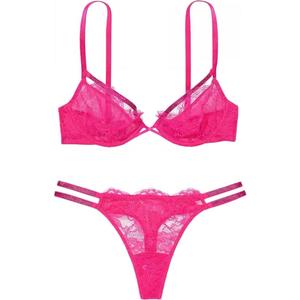 Комплект нижнего белья Victoria's Secret розовый