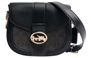 Сумка через плечо Georgie Canvas With Leather Bacchus маленького размера для женщин, темно-коричневая/черная COACH