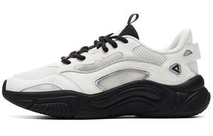 Амортизирующие противоскользящие износостойкие дышащие низкие повседневные кроссовки женские Ecru Black PEAK, White Black