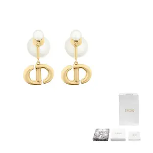 Серьги женские DIOR