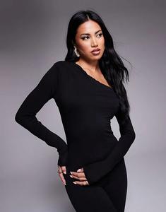 Топ с открытыми плечами AFRM черного цвета