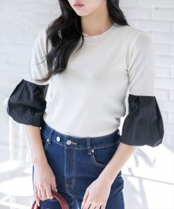 Вязаный топ с рукавами-баллонами и длиной 6/4