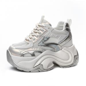 Массивные кроссовки женские низкие светло-золотые/серо-серебристые/розово-серебристые цветочный шкафчик