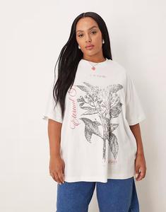 Футболка свободного кроя Curve с принтом монохромной розы кремового цвета Asos Curve