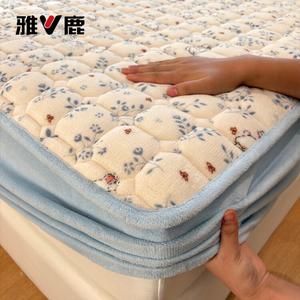 Yalu Простыня на резинке 150х200 см, молочный вельвет, трехслойная стеганая, утепленная