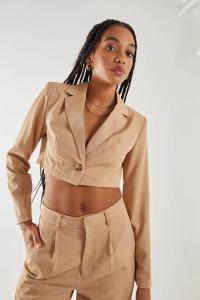 Укороченный пиджак в тонкую полоску Pink Vanilla, бежевый