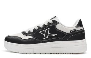 Air Force 1 2.0 Износостойкие и легкие низкие кроссовки для скейтбординга мужские черно-белые XTEP