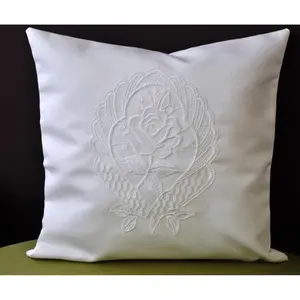 Вышивки Плауэн декоративная подушка Розовая мечта наволочка без наполнителя, 1 штука Stickereien Plauen, слоновая кость/однотонный