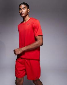 Шорты Nike Training Totality Dri-FIT 7 дюймов красного цвета