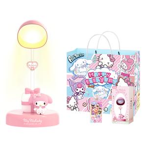 Emie Little Bud зарядная настольная лампа A2112 Sanrio